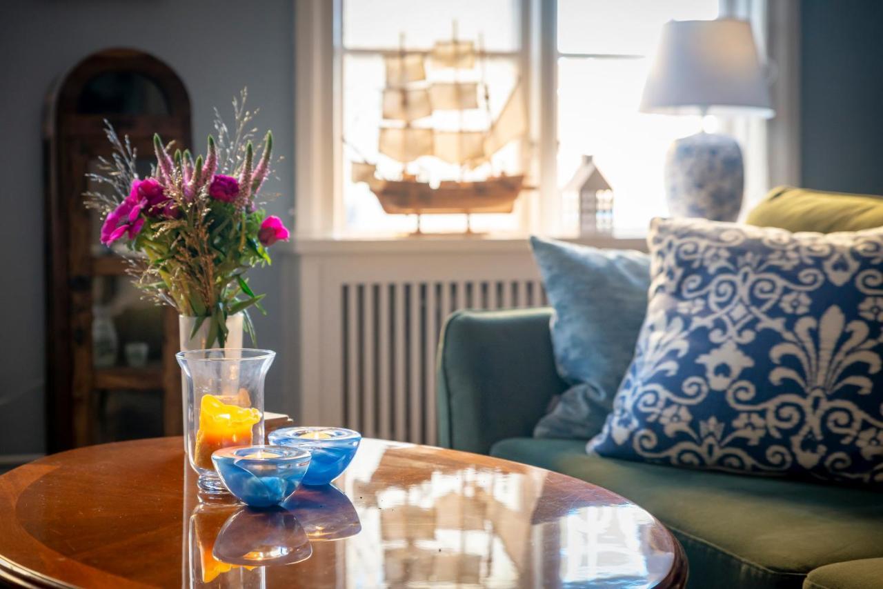 Fregatten Bed & Breakfast Karlskrona Exterior foto