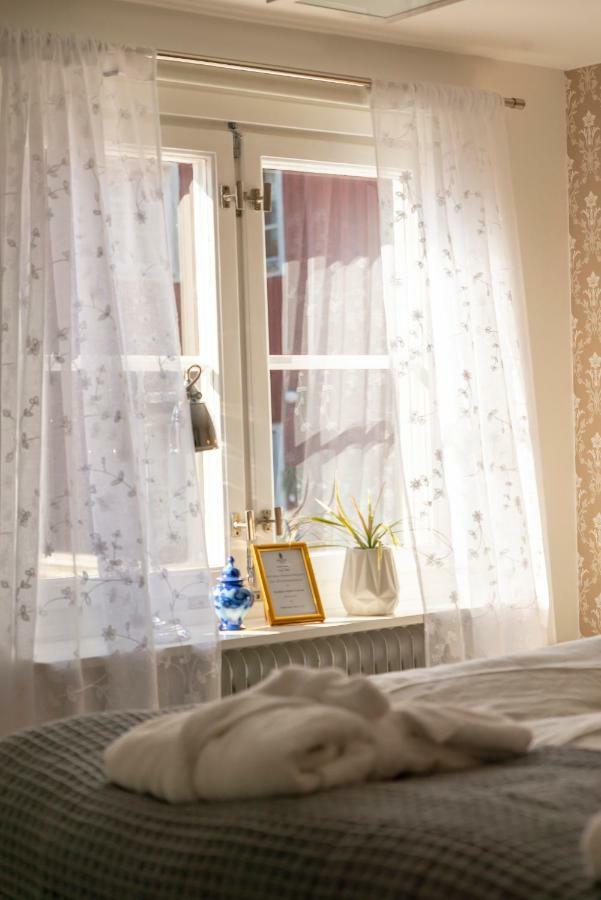 Fregatten Bed & Breakfast Karlskrona Exterior foto