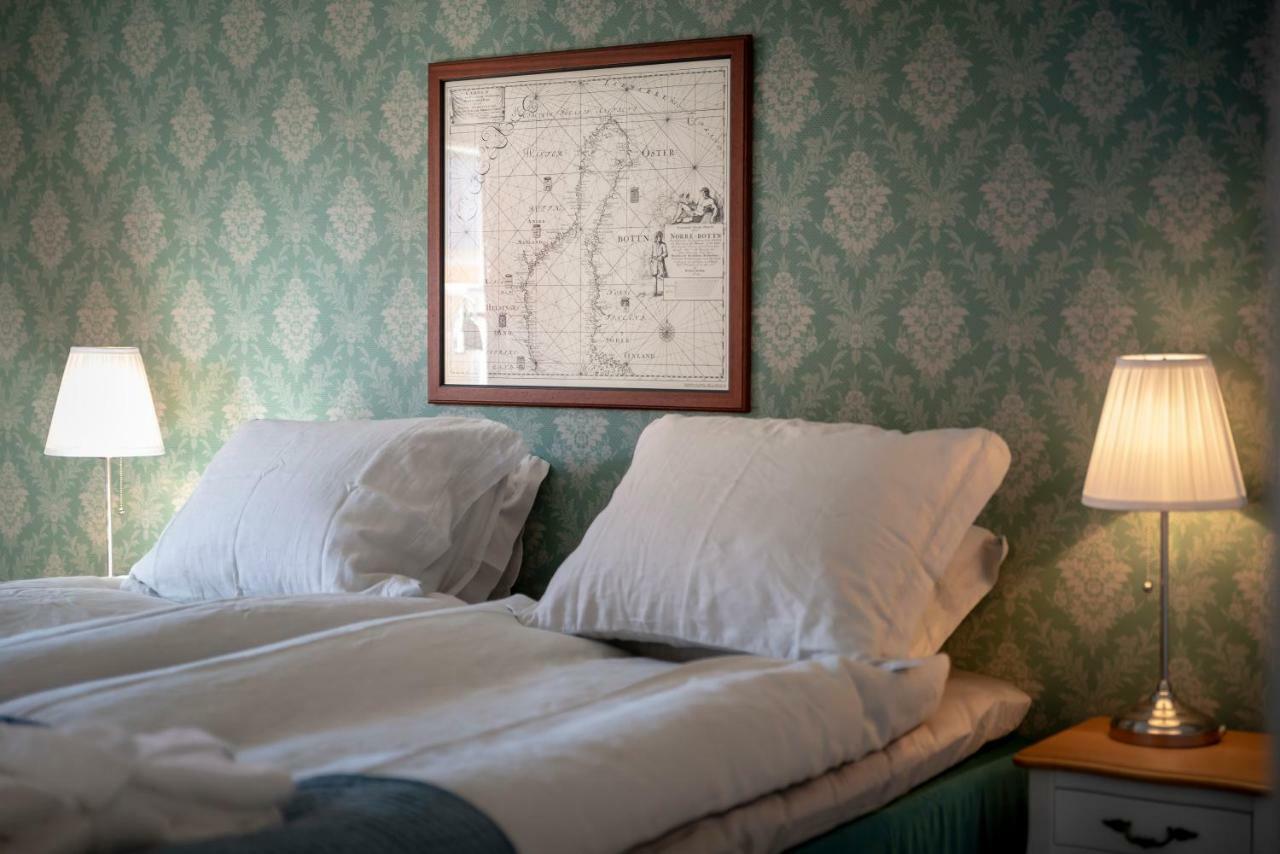 Fregatten Bed & Breakfast Karlskrona Exterior foto